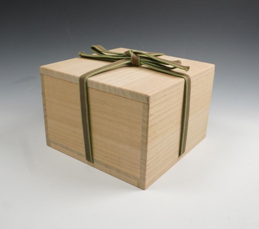 J*1様 千漢鳳　粉引茶碗 銘「瑞雲」