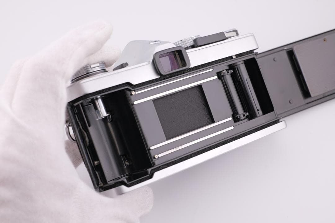 フィルムカメラ Olympus OM-1 + AUTO-W 28mm F3.5