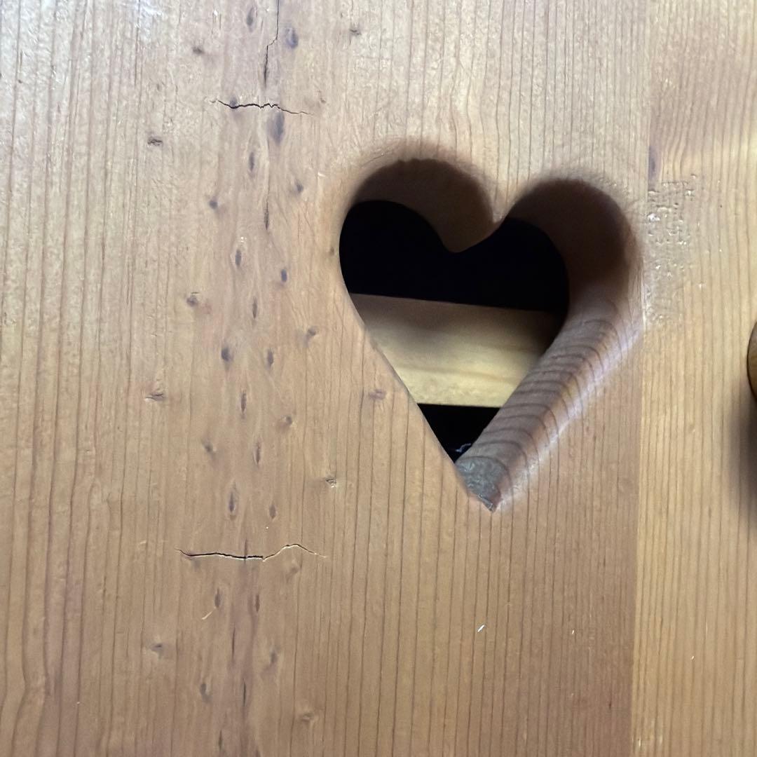 週末大特価‼️木製カントリー風収納キャビネット　お値打ち品‼️