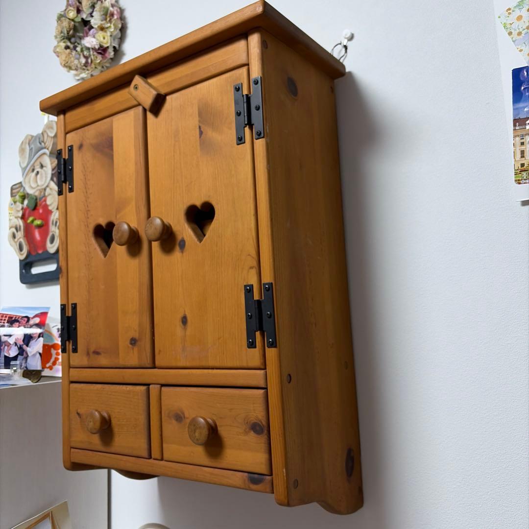 週末大特価‼️木製カントリー風収納キャビネット　お値打ち品‼️