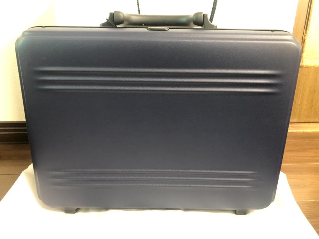 【正規品】ゼロハリバートン ポリカーボネート　アタッシュケース 80011