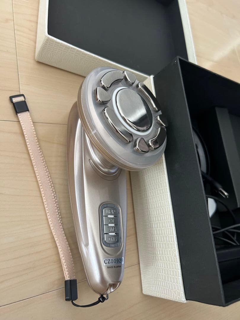 Dr.キャビエット　ザ•ゼウス