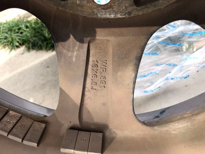 215/65R16C　ハイエース SCHNEIDER×ダンロップ　4本set