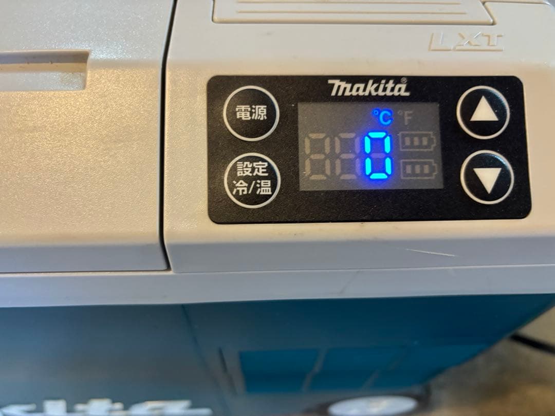 中古品)マキタ保冷温庫　CW180D容量20L