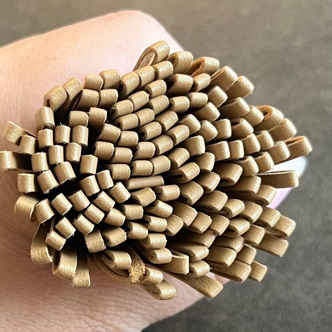 最終値下げ【美品】HERMES エルメスカルメンレザー　タッセル キーリング