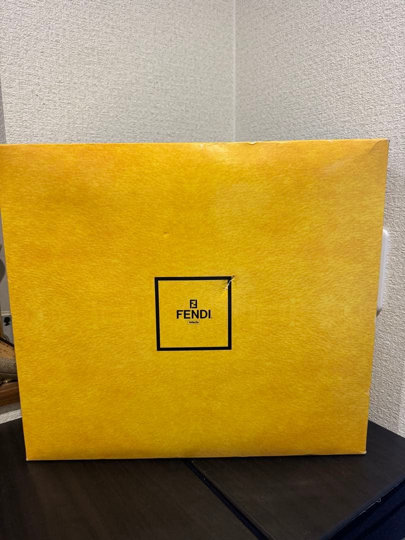 (16) FENDI 羽毛肌掛ふとん　 羽毛肌掛けふとん　 ダウンケット 新品