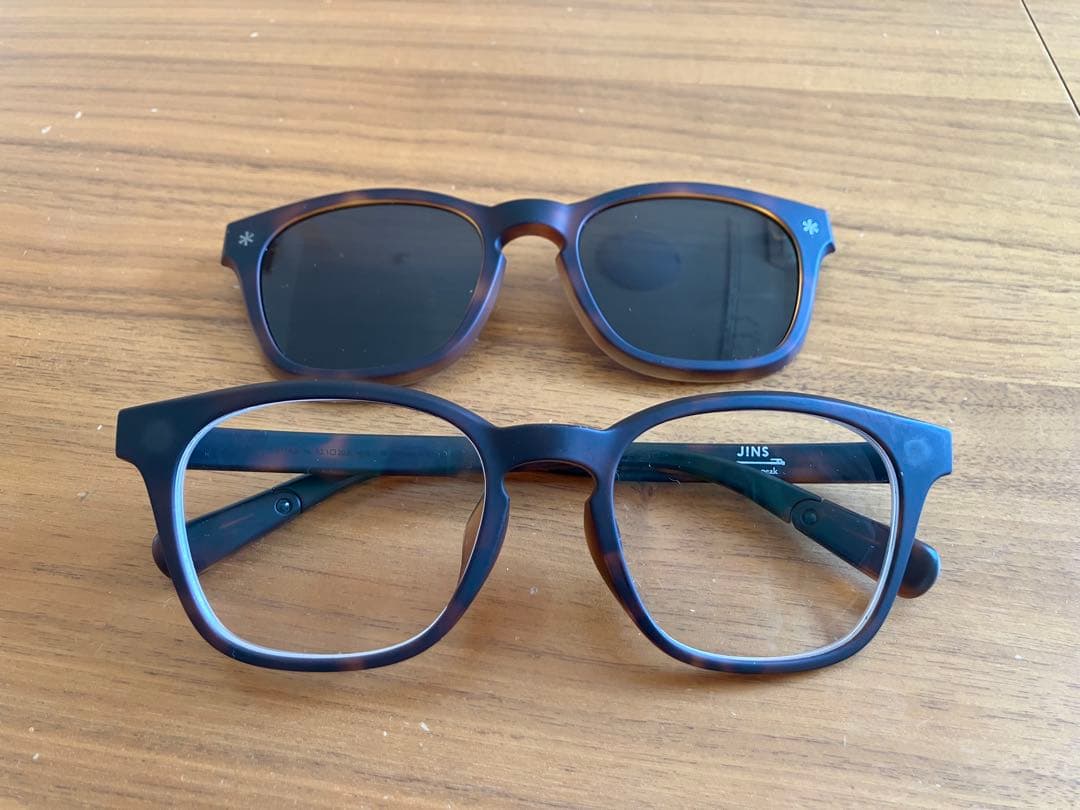 JINS× Peak JINS Switch