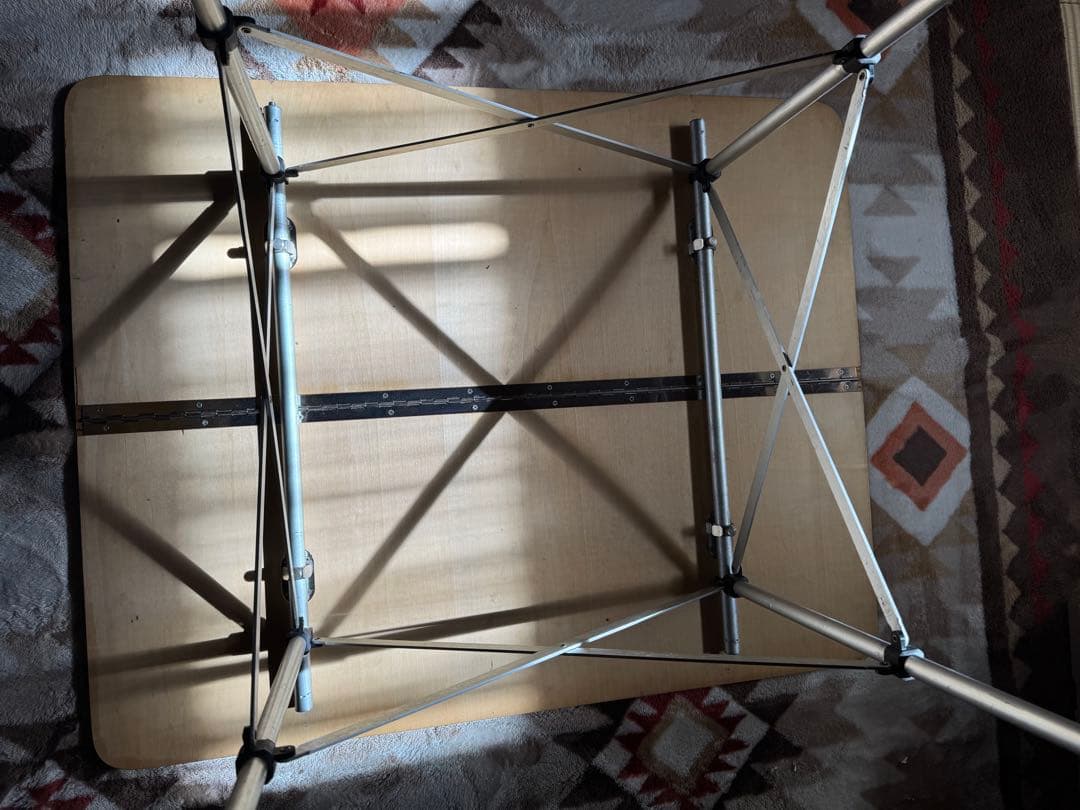  PEAK 折りたたみアウトドアテーブル 紫