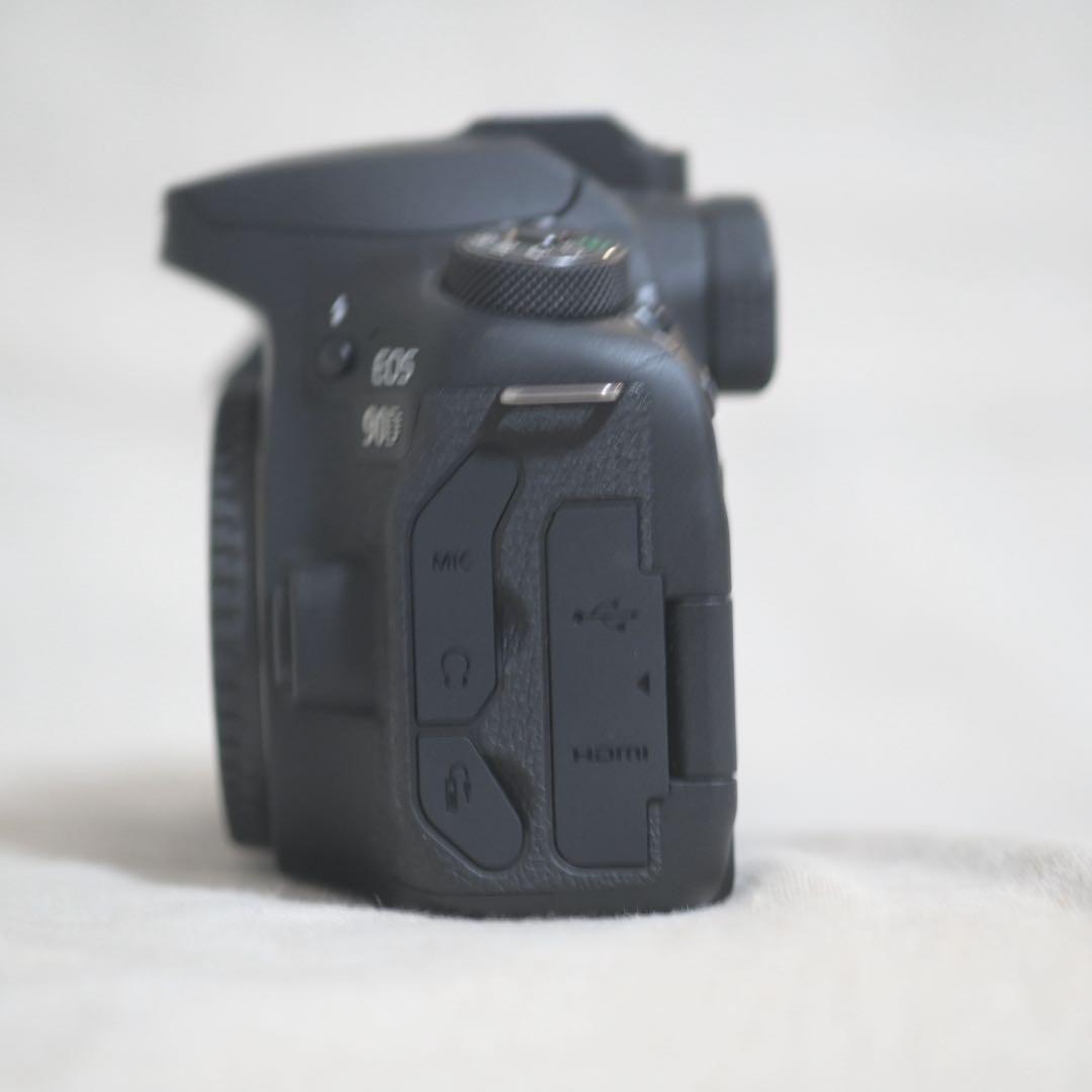 デジタルカメラ Canon EOS 90D EF-S 18-135mm Kit