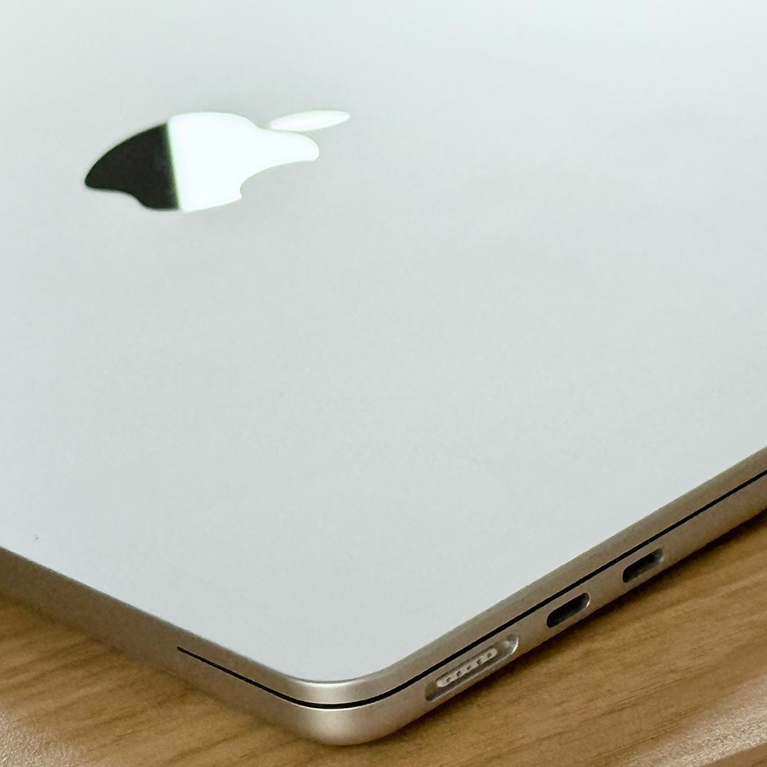 MacBook Air M2 16GB/512GB US-KB スターライト