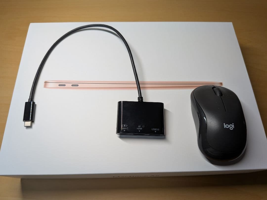 【美品】MacBook Air (M1 2020)ゴールド（オマケ付）