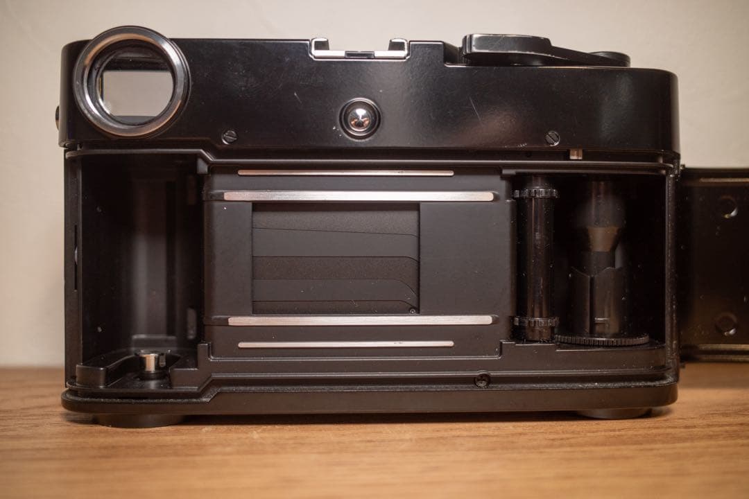 【ライカMマウント】Zeiss Ikon ZMレンジファインダーフィルムカメラ