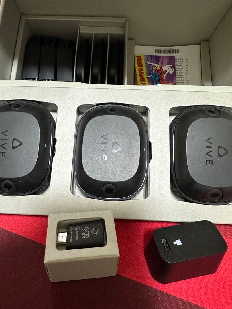 vive tracker ultimate(アルトラ)3個セット ストラップ付