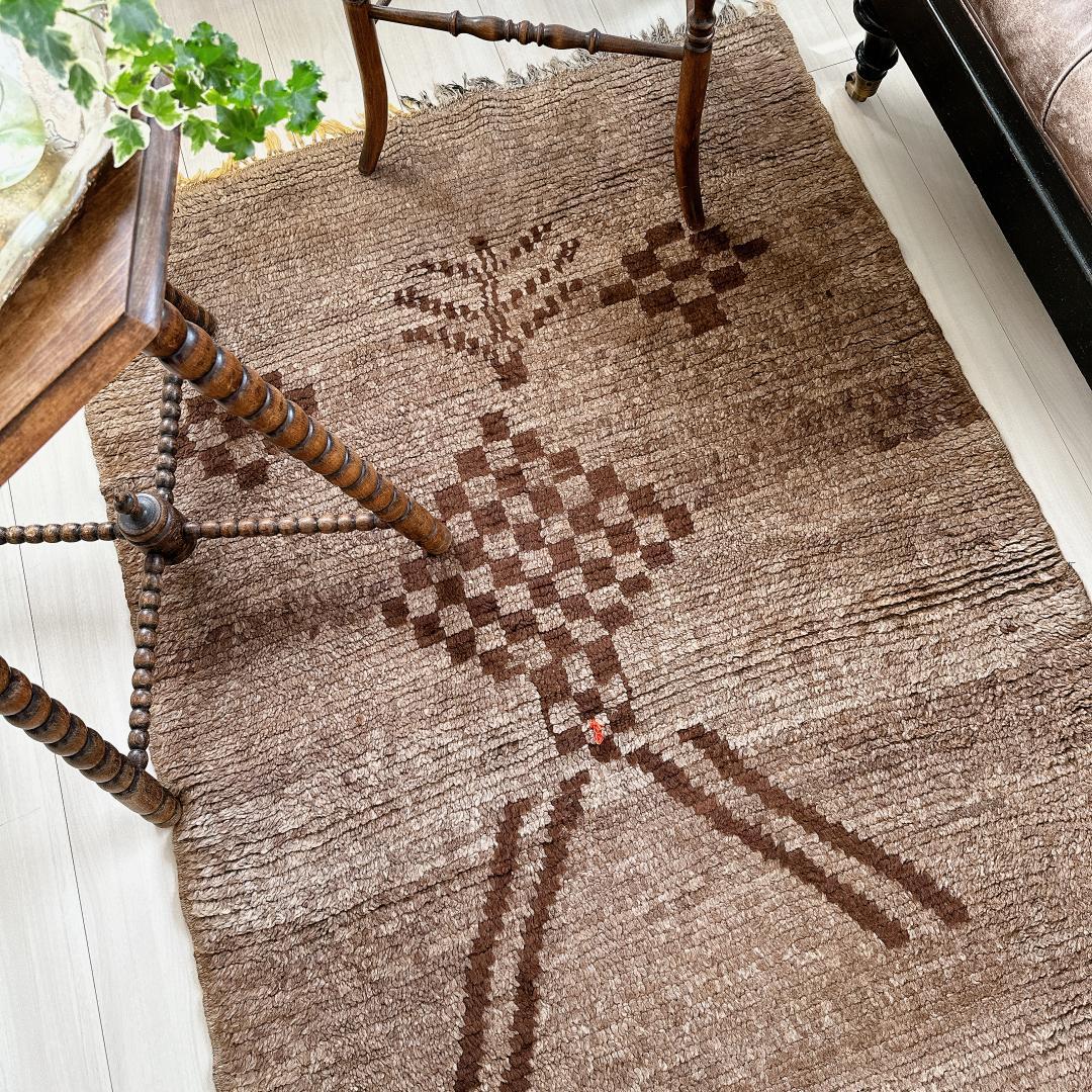 モロッコ製ヴィンテージラグ132 レア ブラウン グレージュ ベージュ ブジャド