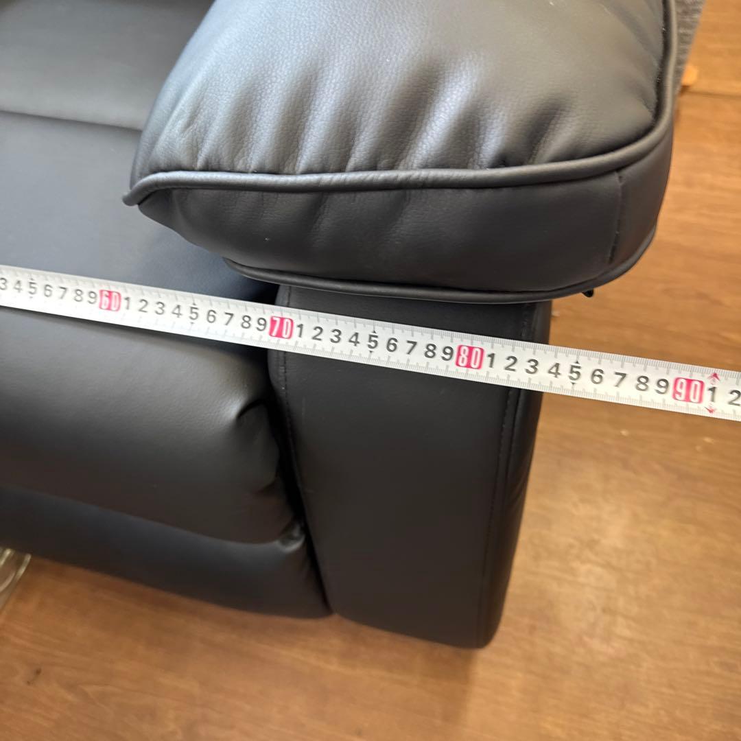 美品　電動リクライニング　合皮　ゆったり一人がけ　レザー　送料無料