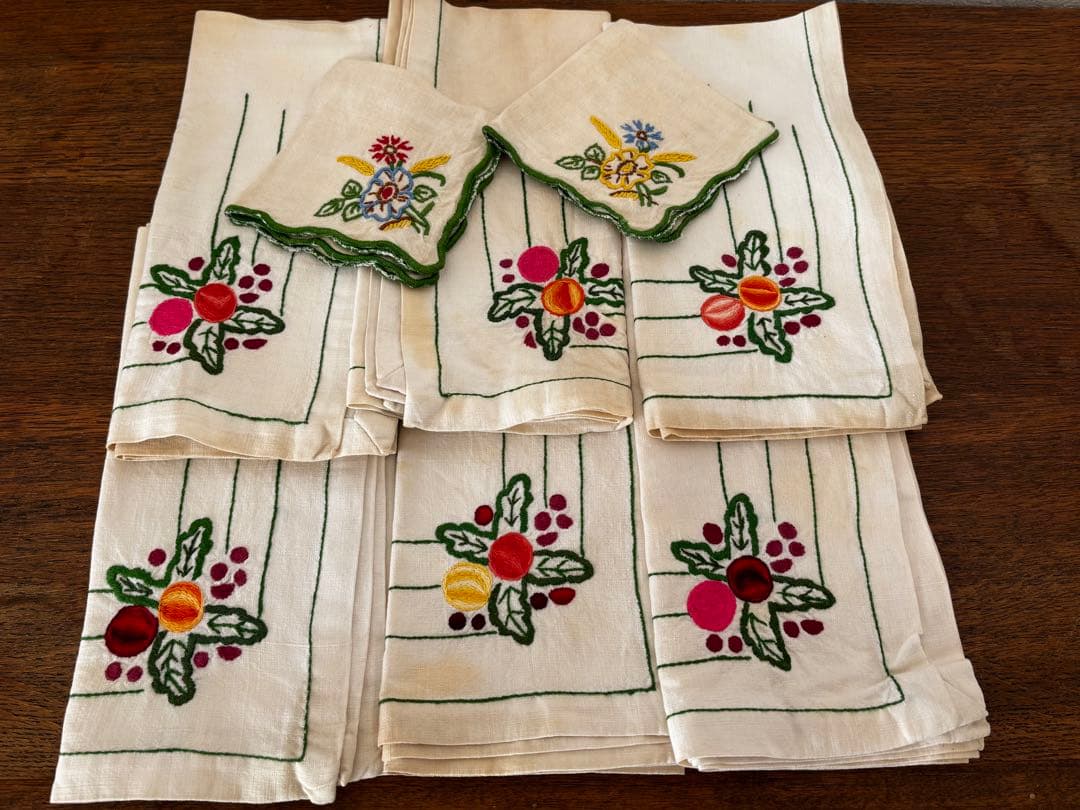 フランス　蚤の市　刺繍　ナプキン　クロス　まとめ売り