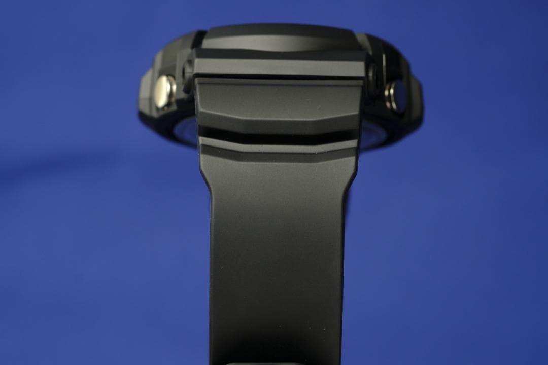 【美品】G-SHOCK GAW-100B 電波ソーラー／ビッグケース (114)