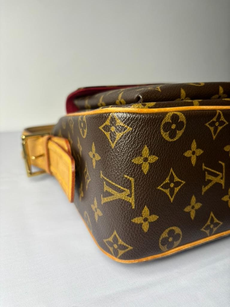 ❗️限定値下げ❗️【極美品】ルイ・ヴィトン ショルダーバックヴィバシテGM