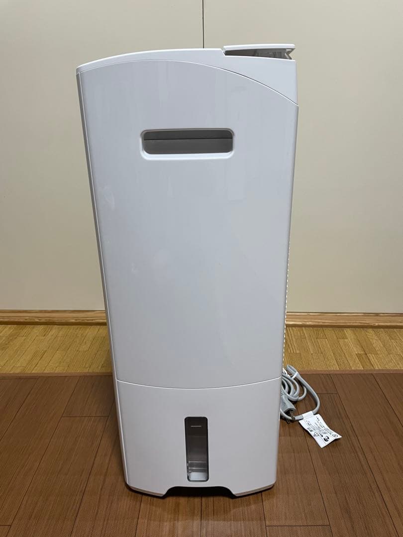 【未使用品】パナソニック 衣類乾燥除湿機 F-YHVX120 25畳 梅雨対策