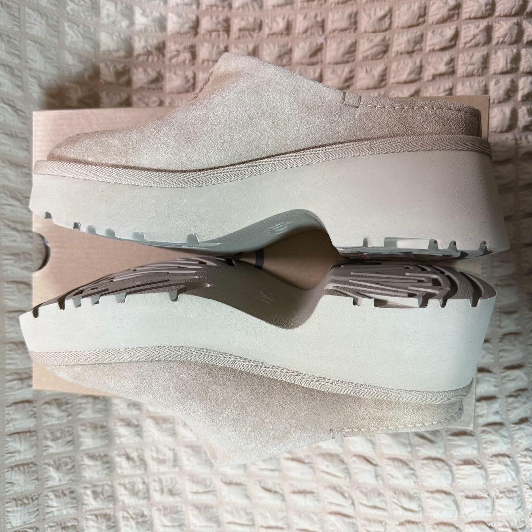 靴 UGG NEW HEIGHTS CLOG