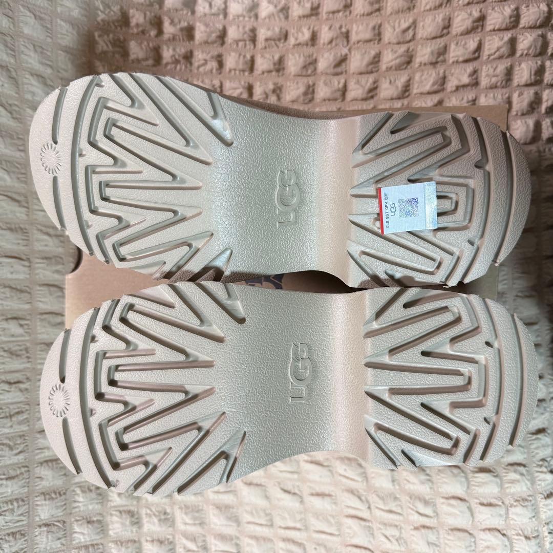 靴 UGG NEW HEIGHTS CLOG