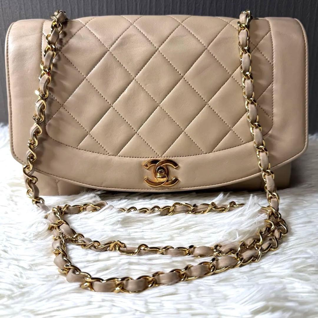 シャネル CHANEL マトラッセ ダイアナ チェーンバッグ 2番台 ベージュ