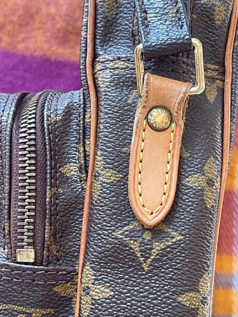 I*H様 美品 LOUIS VUITTON アマゾン ミニショル a994