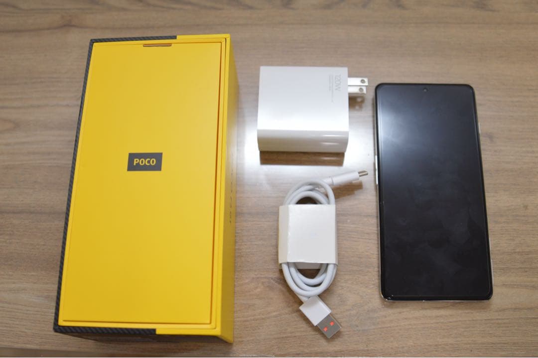 POCO F4 GT 8GB/128GB バッテリー新品