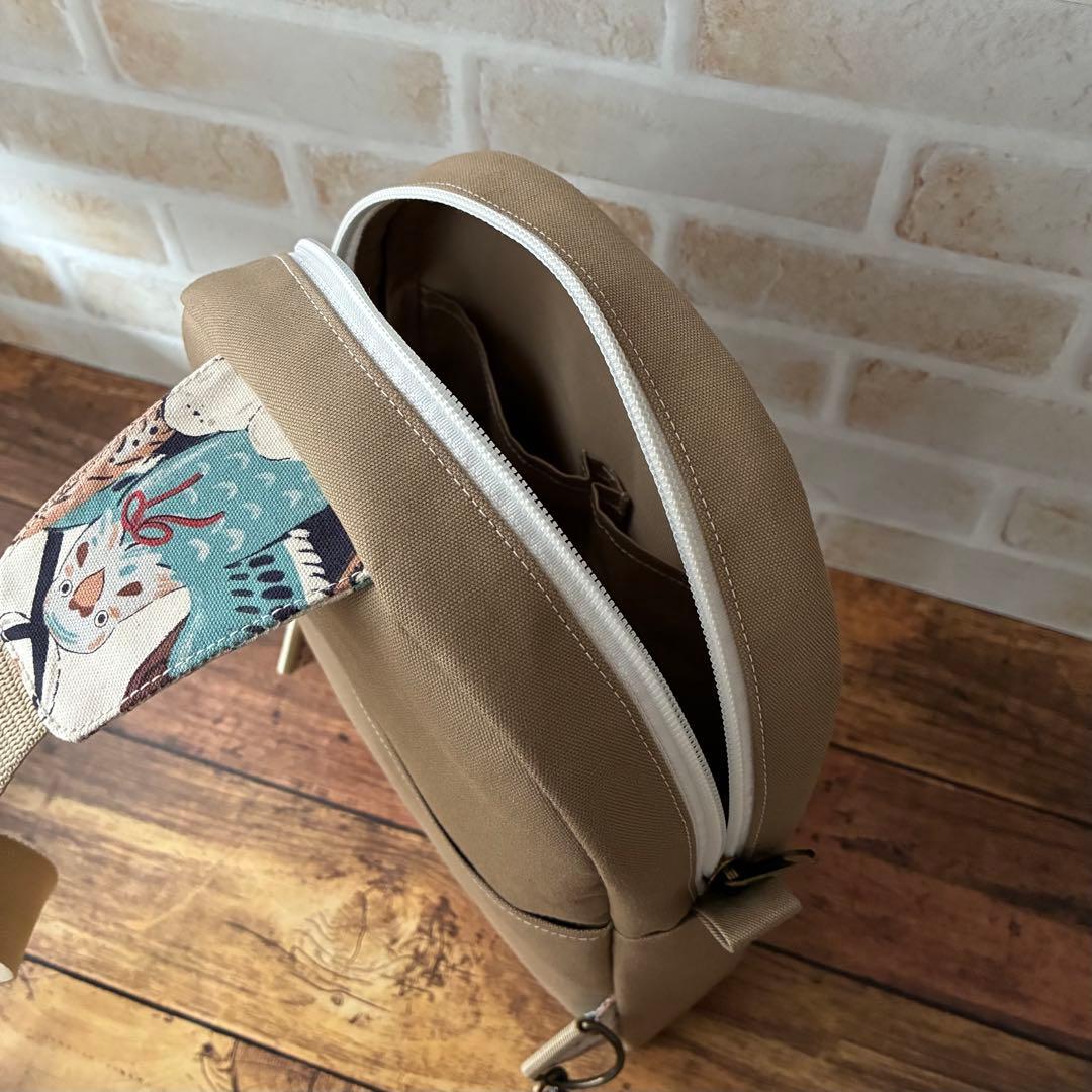 ボディバッグ　ミミズク　フクロウ　ふくろう　オカメ　インコ　文鳥　鳥　個性的