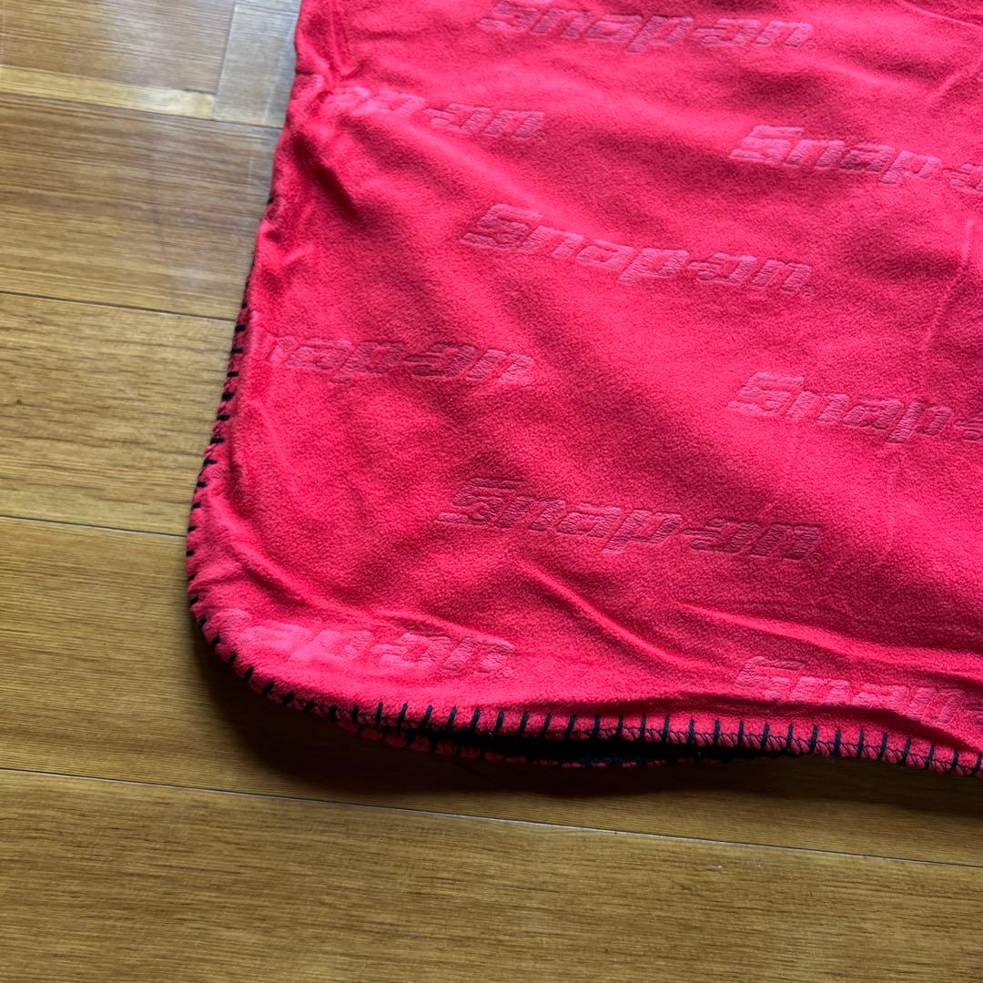 snap-on 赤黒ハーフケット　ブランケット