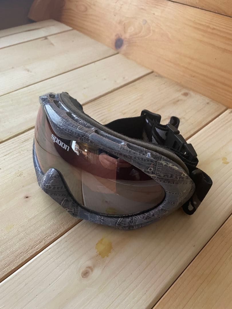 Volcom THERMONITEスノボ ダウンジャケットとパンツセット M