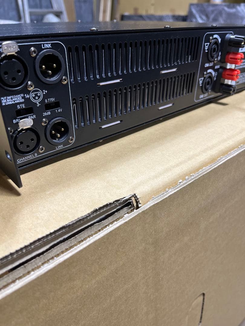 W.ST社　F650 Professional Power Amp 良音動作品