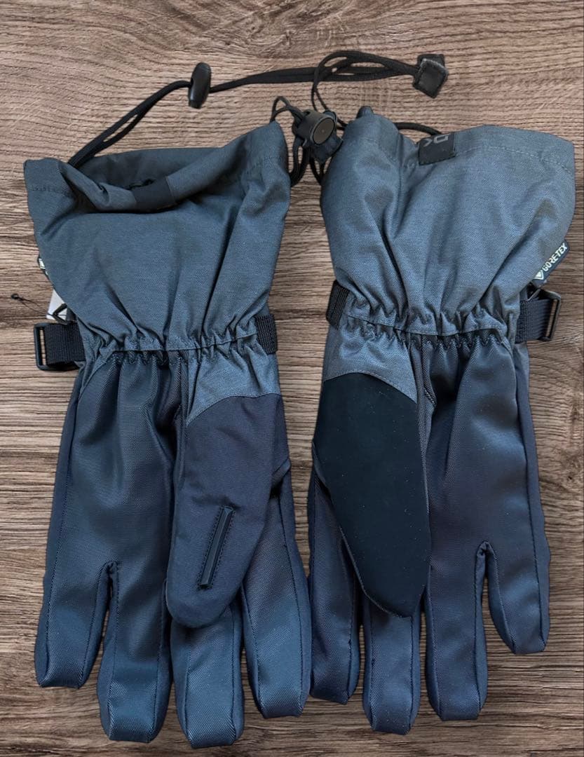 新品　DAKINE GORE-TEX ゴアテックス グローブ CAR M