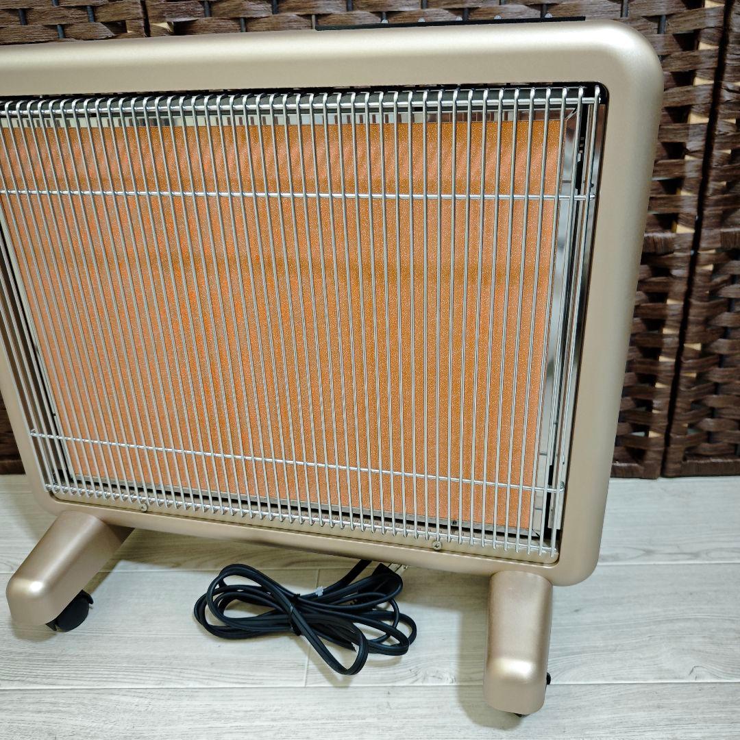 【超美品】サンルミエ エクセラ7 N700L-GR 遠赤外線暖房機 保証書あり