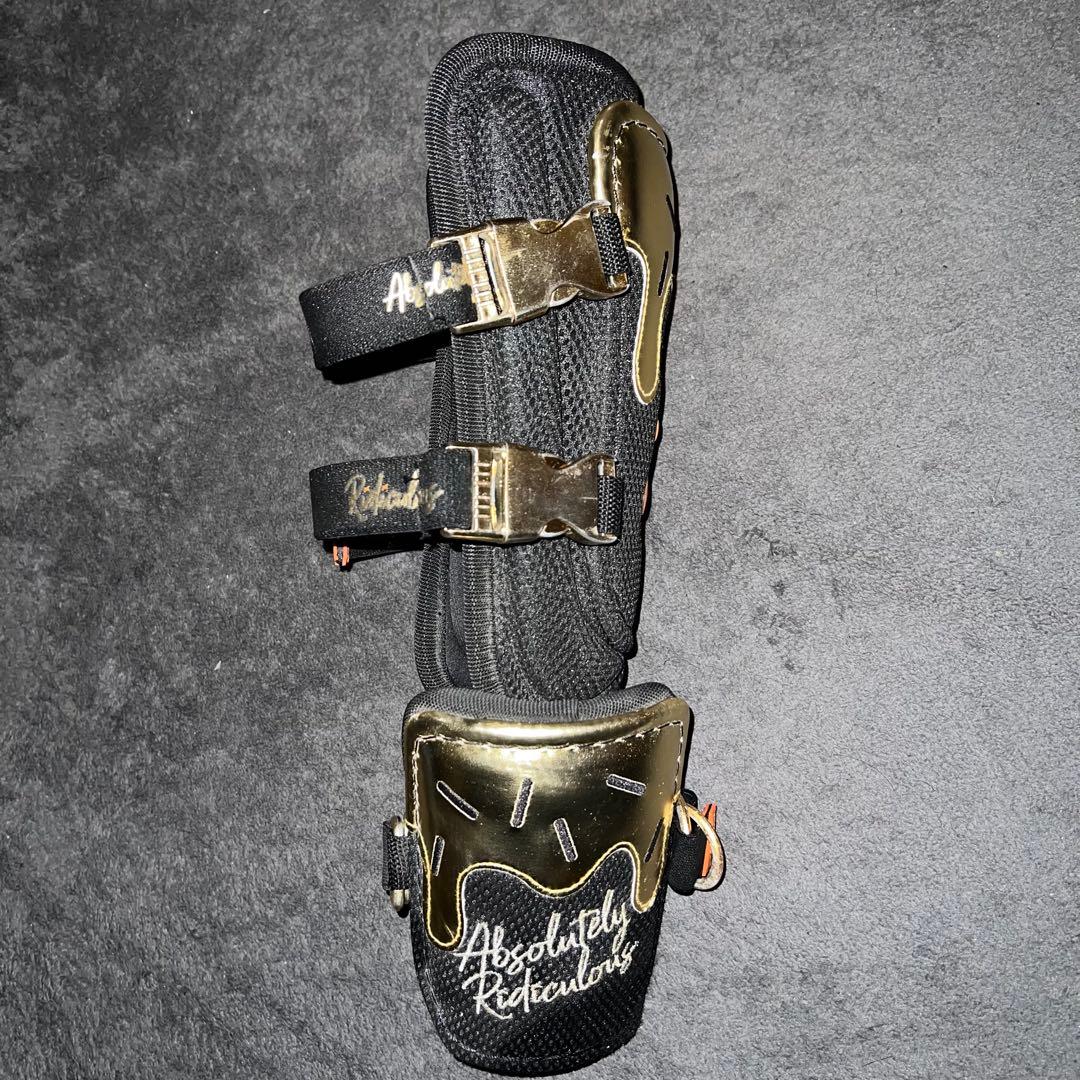 Absolutely Ridiculous/野球バッティング(防具)