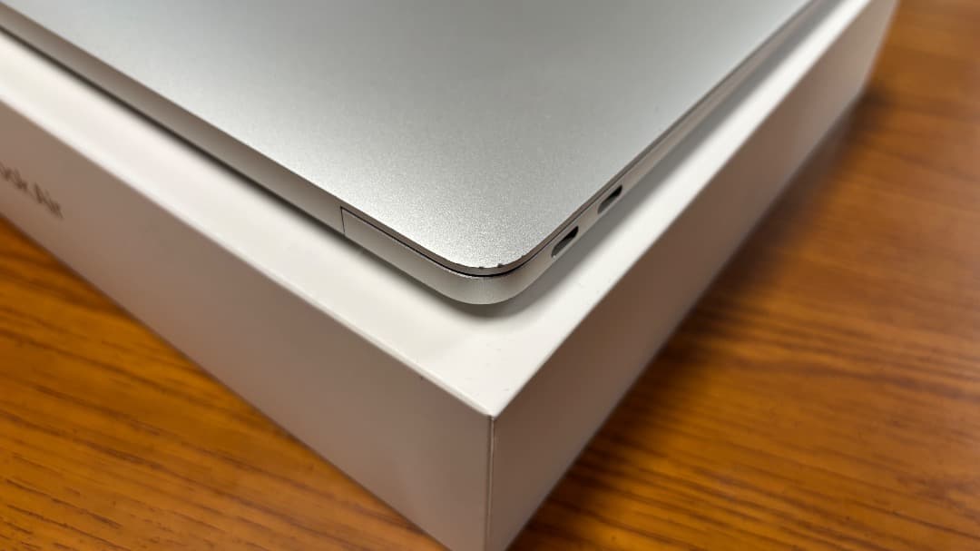 M1 MacBook Air　メモリ16GB 512GB USキーボード