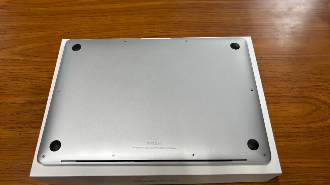 M1 MacBook Air　メモリ16GB 512GB USキーボード