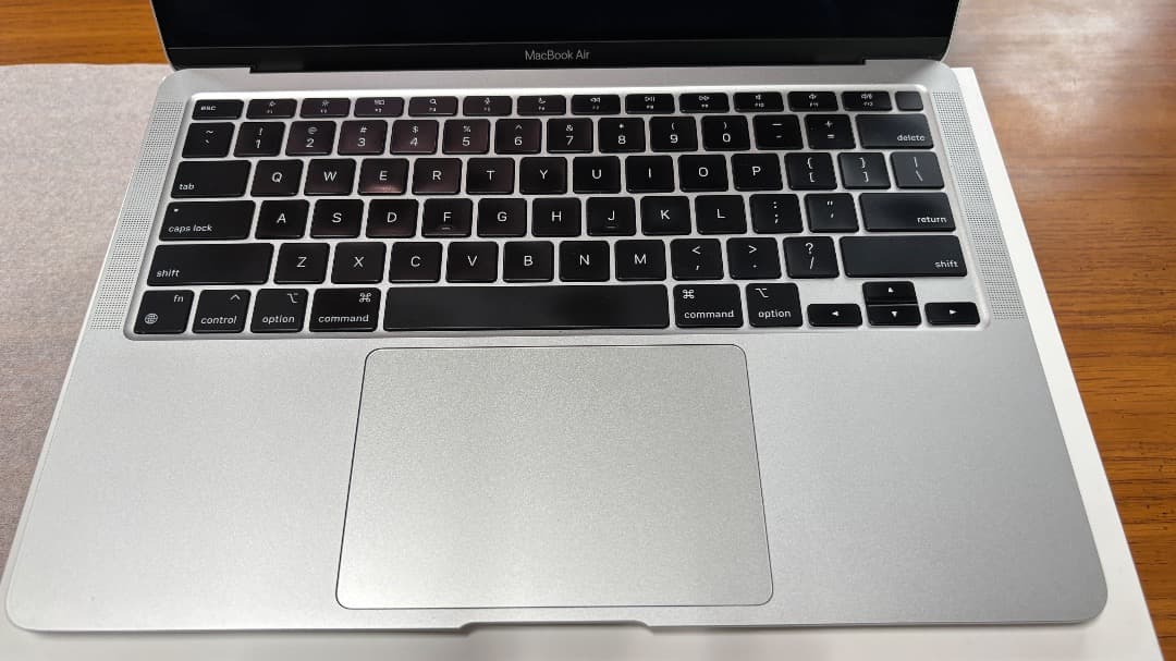 M1 MacBook Air　メモリ16GB 512GB USキーボード