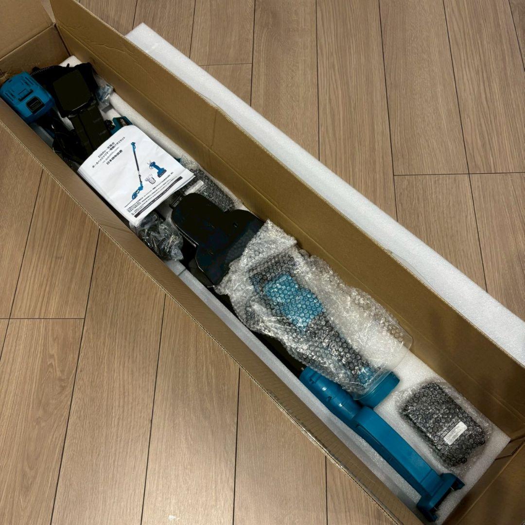 高枝切り鋏　剪定ばさみ　ヘッジトリマー　伸縮ポール　1台5役　充電式　バッテリー