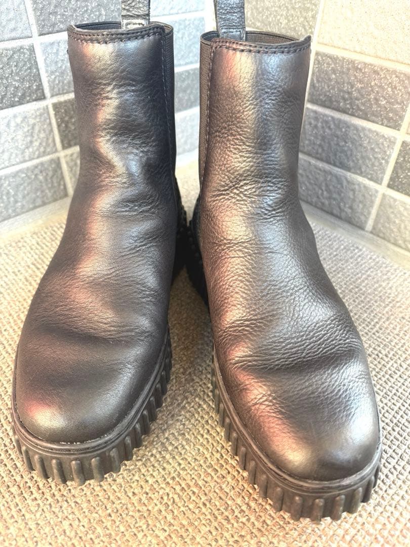 美品 クラークス サイドゴアブーツ トーヒルメープル　厚底　黒