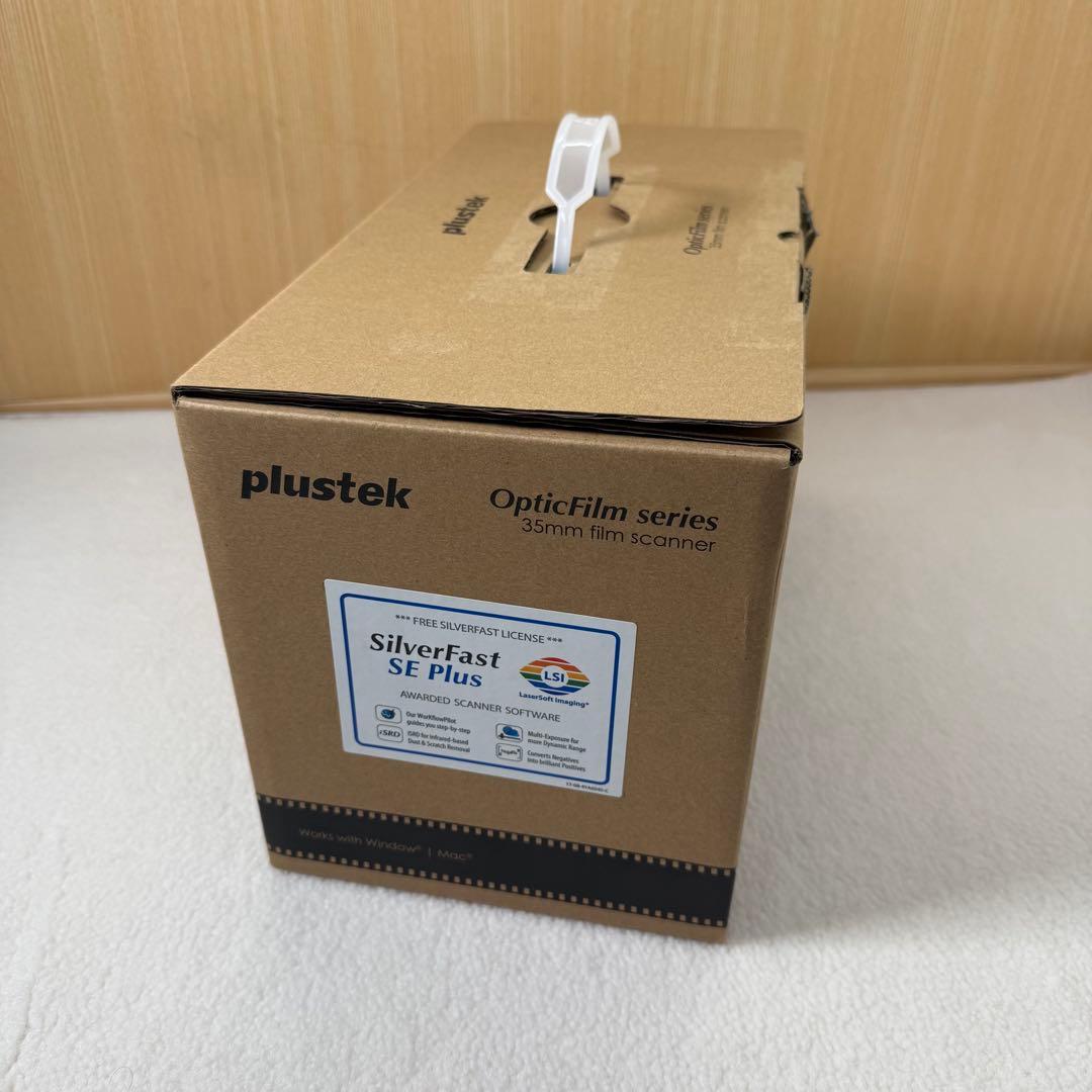 Plustek OpticFilm 8300i SE フィルム スキャナー