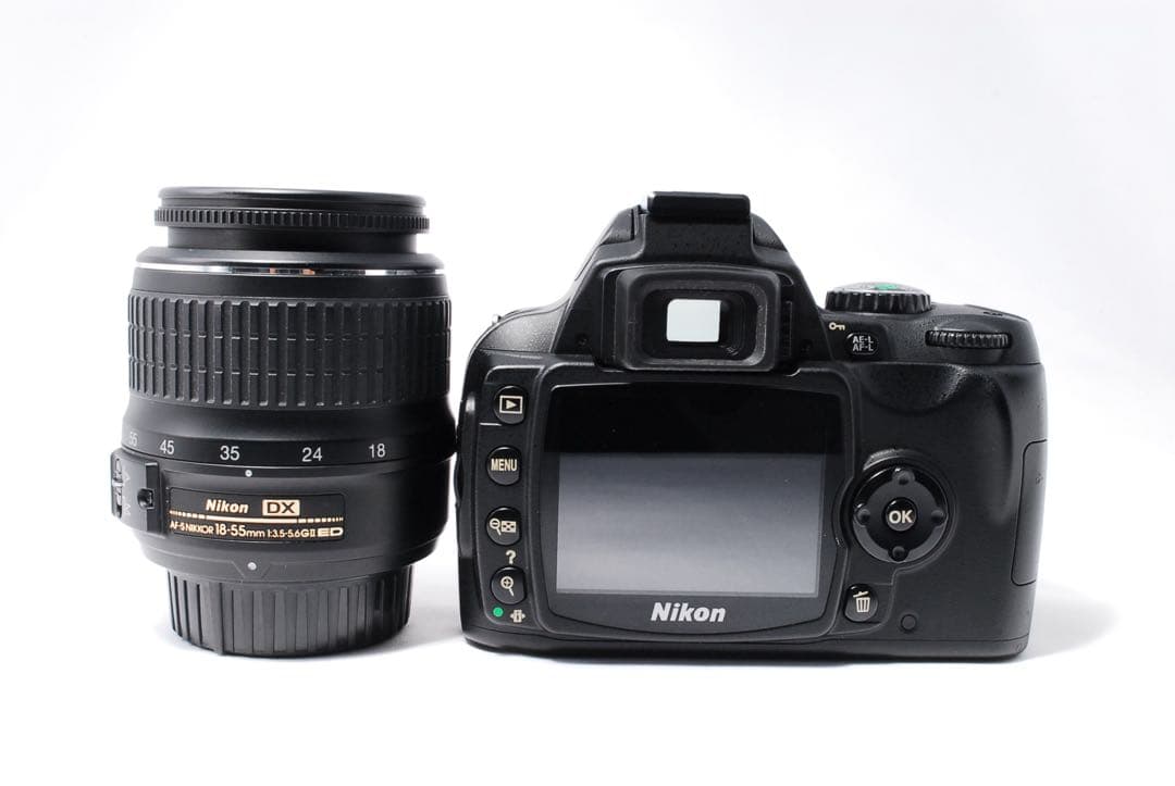 スマホ転送OK❤️Nikon D40❤️小型軽量で持ち運び楽々