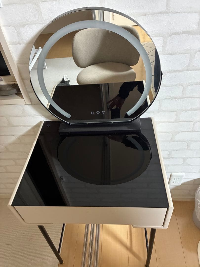 モダン ドレッサー・鏡台 サイドボックス&チェア付き！