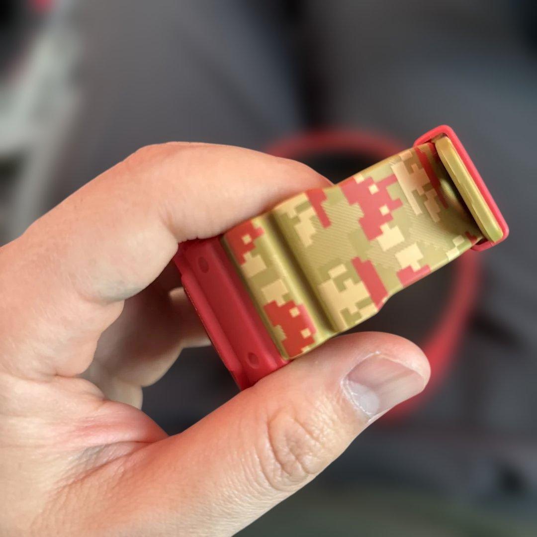 最安値‼️マリオコラボG-SHOCK腕時計