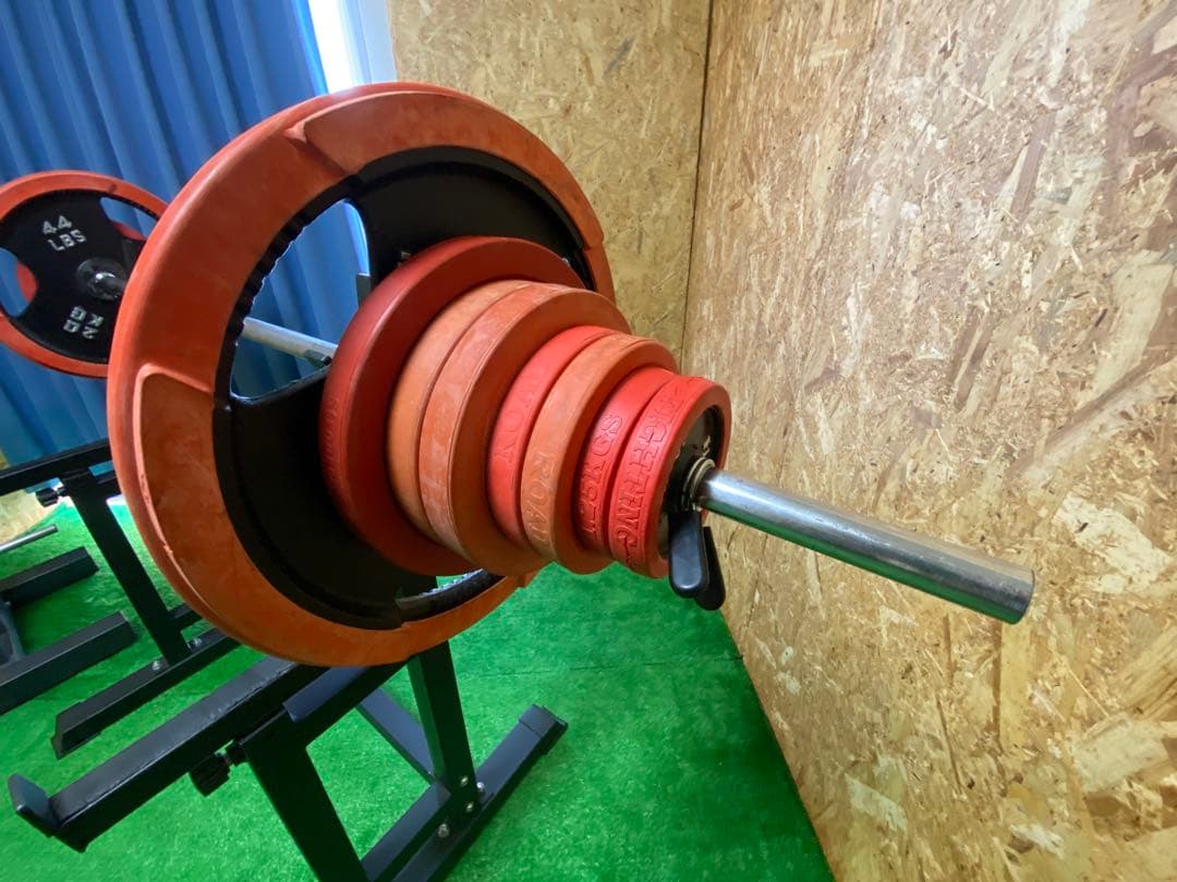 郵送不可　⚠️引越しの為格安で❗️早い者勝ち❗️ベンチプレス　ウェイト総重量90kg