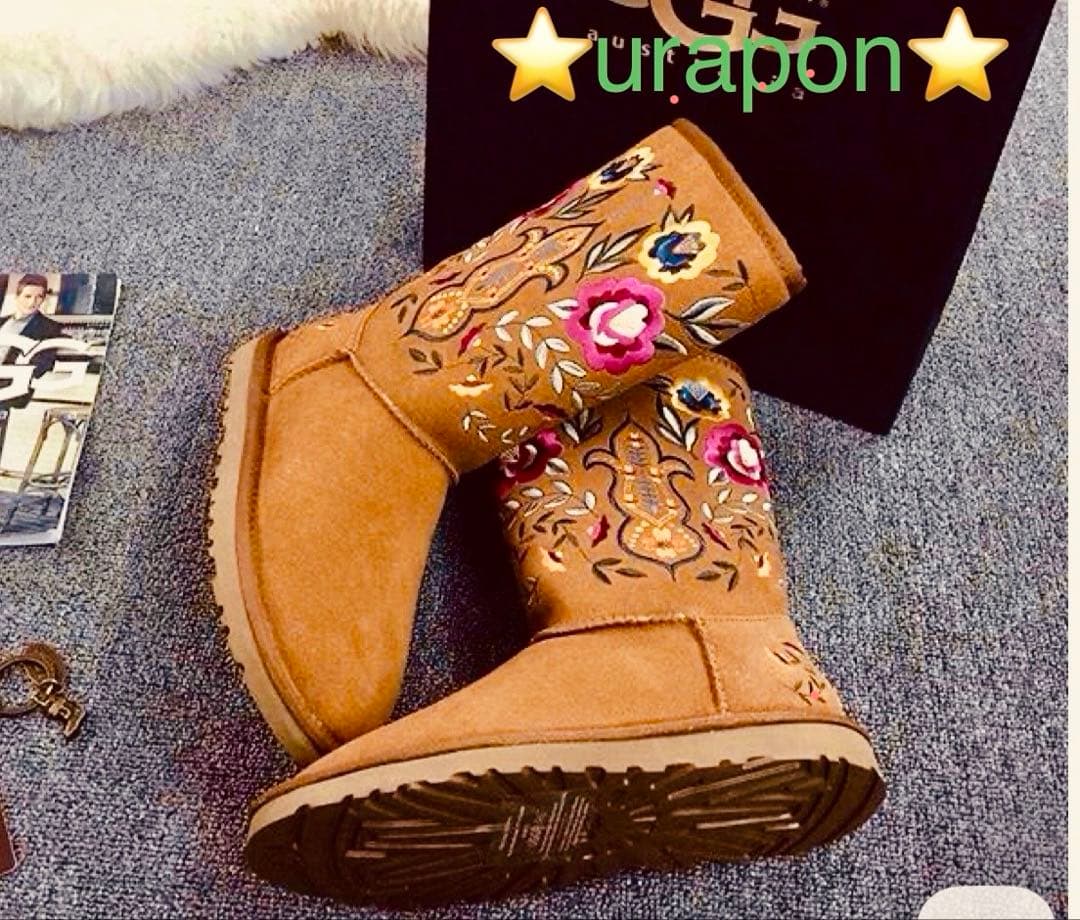 りん様　Hawaii限定✨UGG✨Juliette Floral✨刺繍入