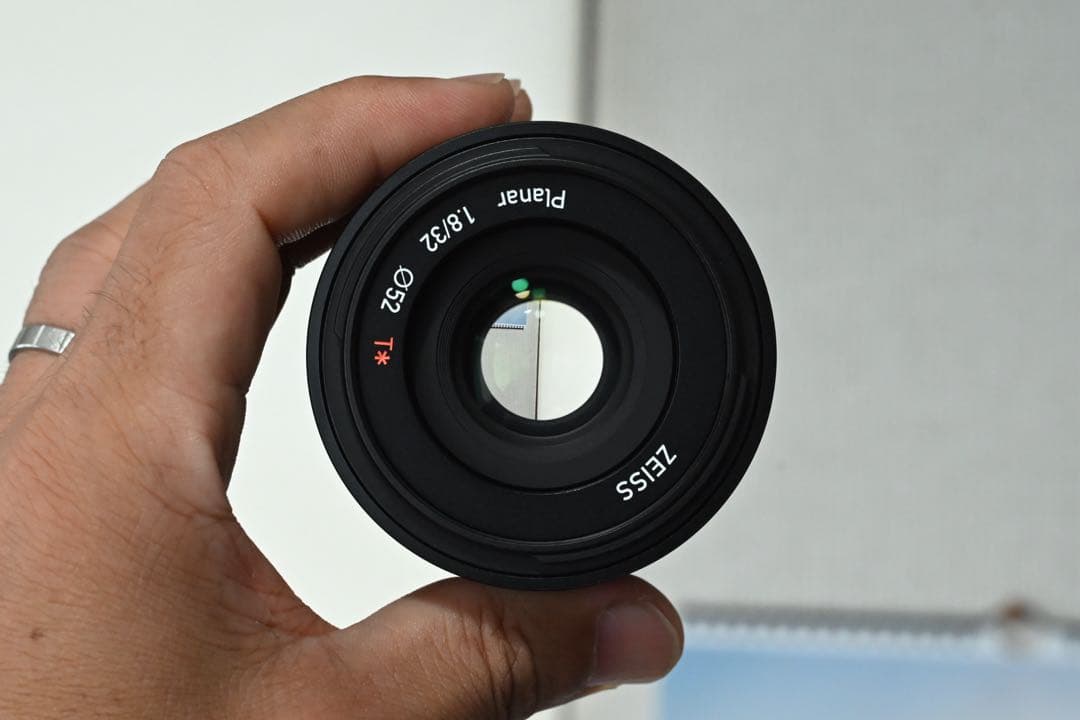 Touit 1.8/32 単焦点レンズ 52mm(フィルター無し)