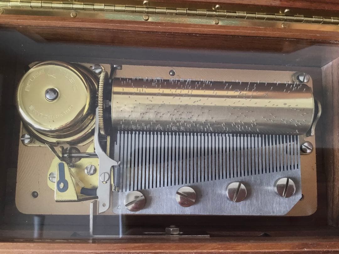 リュージュ　オルゴール　50弁　アマリリス他（3曲）