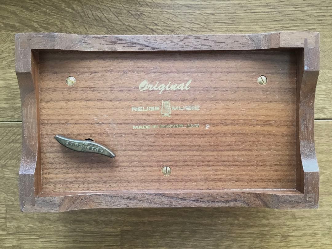 リュージュ　オルゴール　50弁　アマリリス他（3曲）