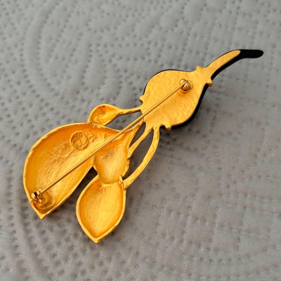 希少 ヴィンテージ 大ぶりKARL LAGERFELD ブローチ